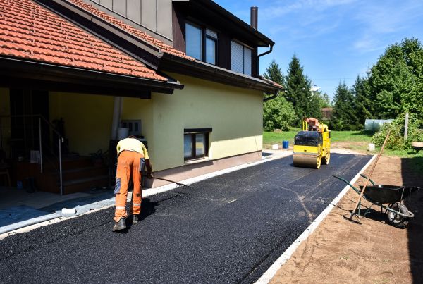 Blacktopping Service in Spring
