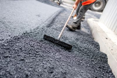 Edge Finishing of Asphalt